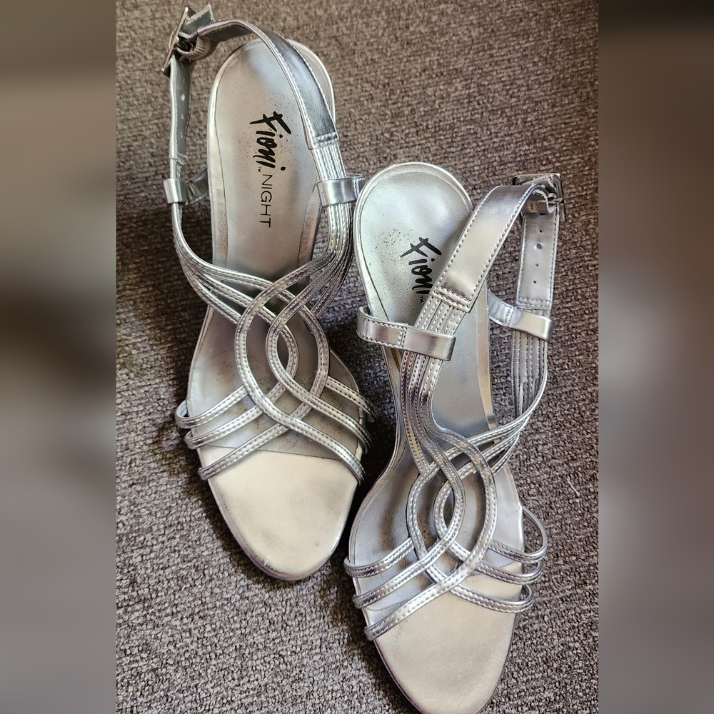 Fioni Night Shoes‎ Size 5.5